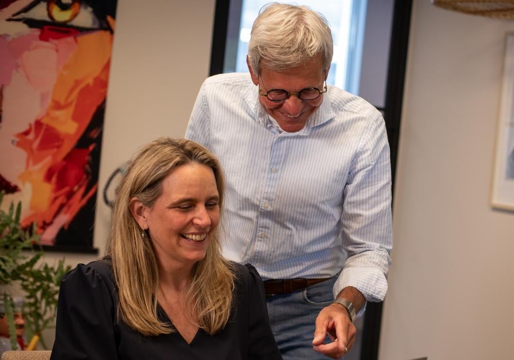 Medewerkers in gesprek