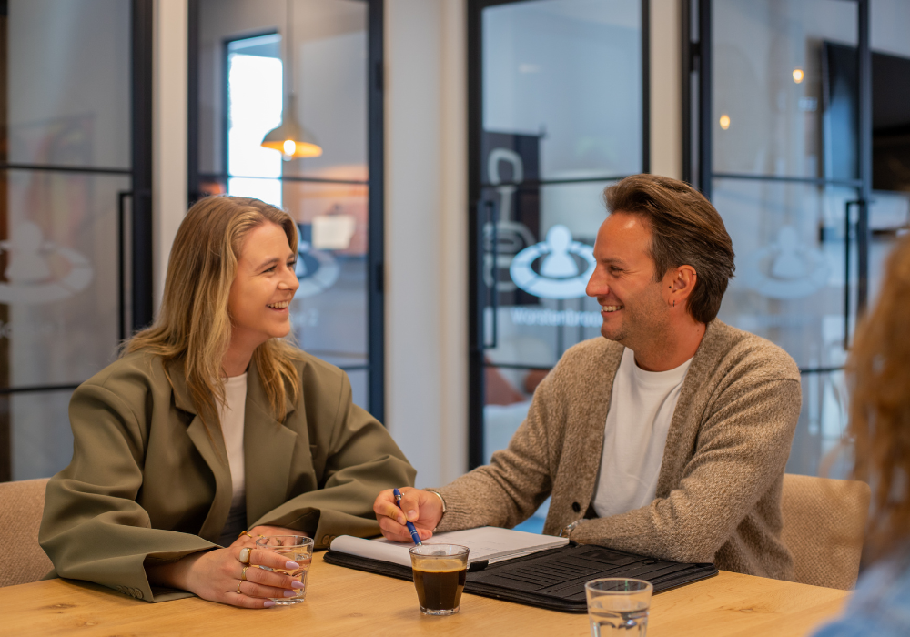Floor en Misa in gesprek
